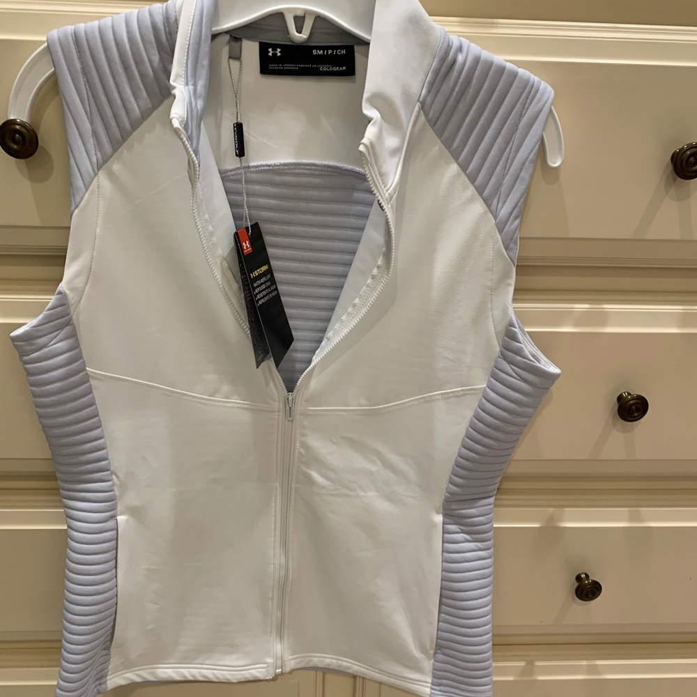 Small Under Armour Vest.